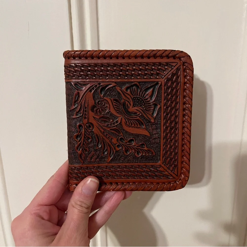Hand Tooled Leather Wallet Made in Mexico Brown Floral Braided Like New